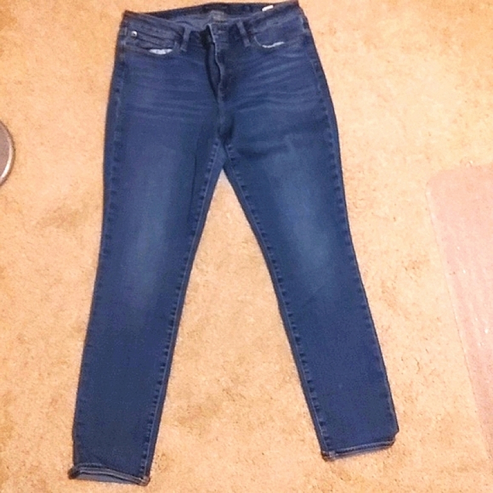 Women's jeans